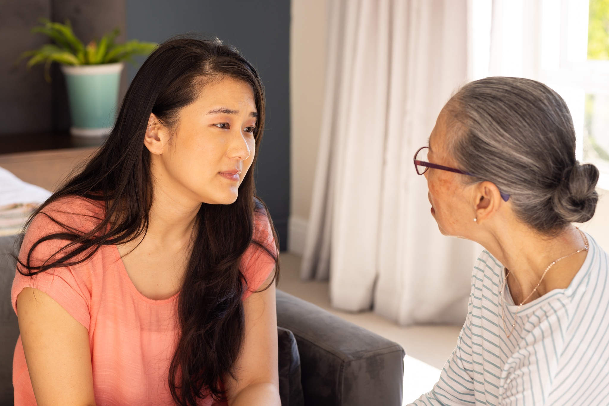 Read more about the article Is Your Hearing Aid Helping You Hear, But Still Making Busy Conversations Exhausting?